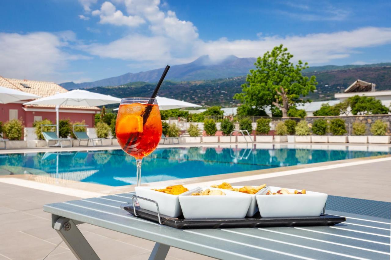 Dipladenia Garden Country Resort Mascali Exterior foto