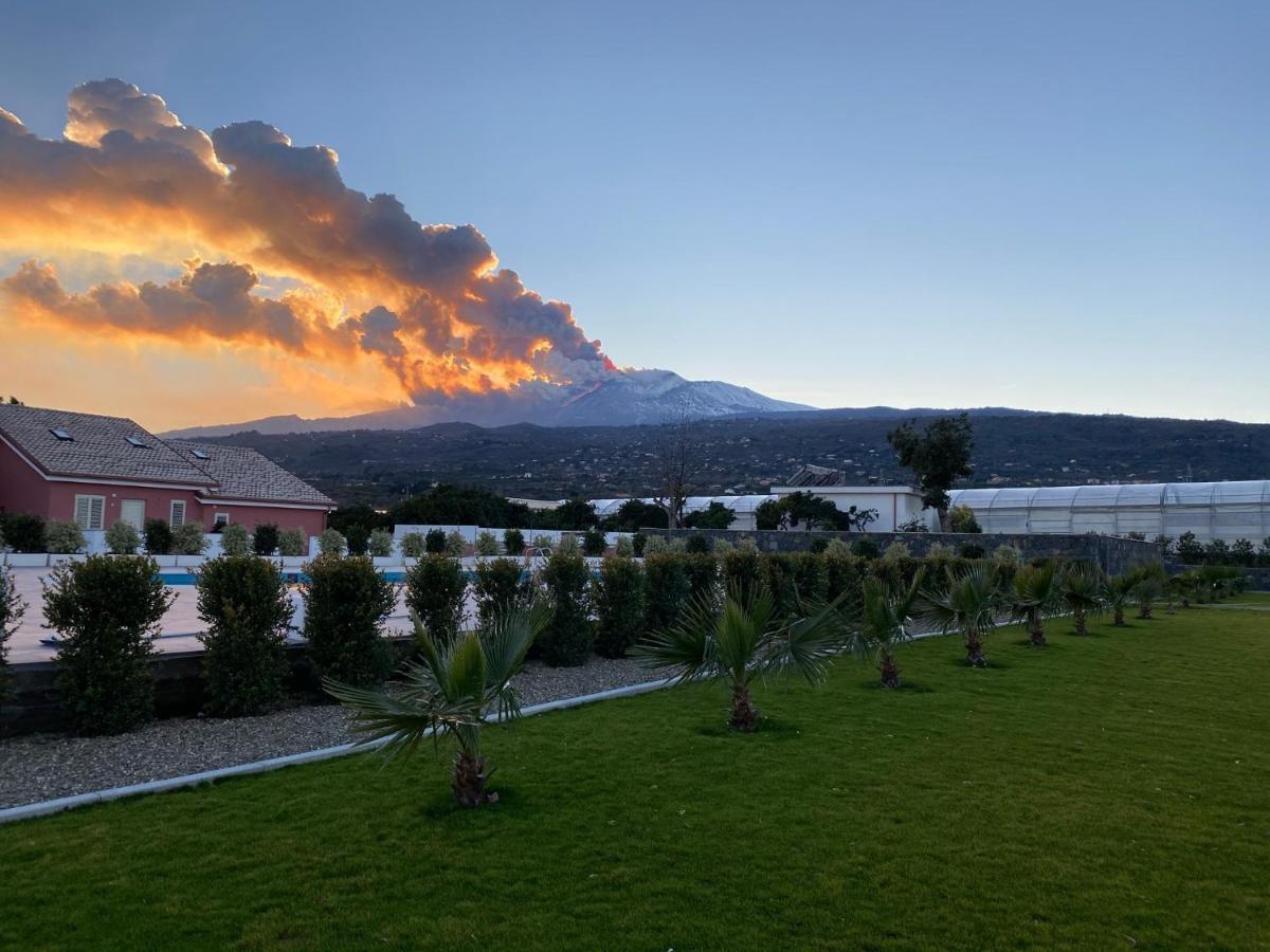Dipladenia Garden Country Resort Mascali Exterior foto