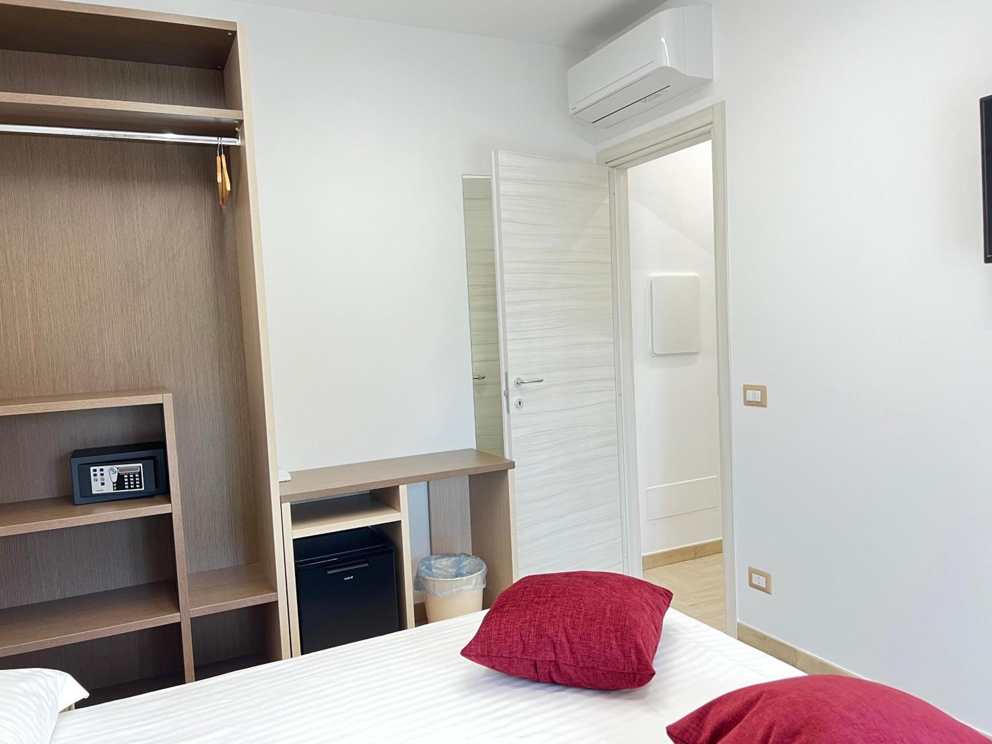 Dipladenia Garden Country Resort Mascali Quarto foto